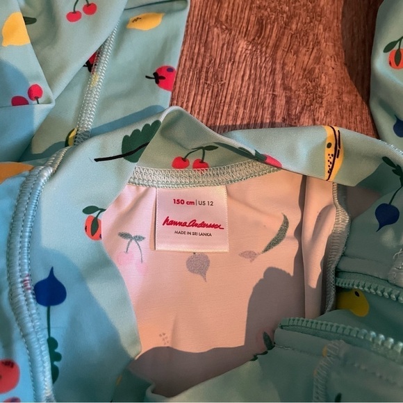 Hanna Andersson Fruit and Veggie Printed Long Sleeve Rash Guard Size 12 - Picture 3 of 5